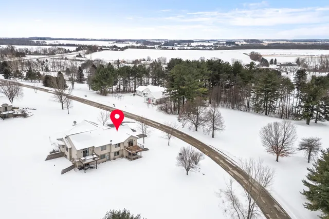 $375,000 | N8594 Old State Road 49, Berlin, WI 54923