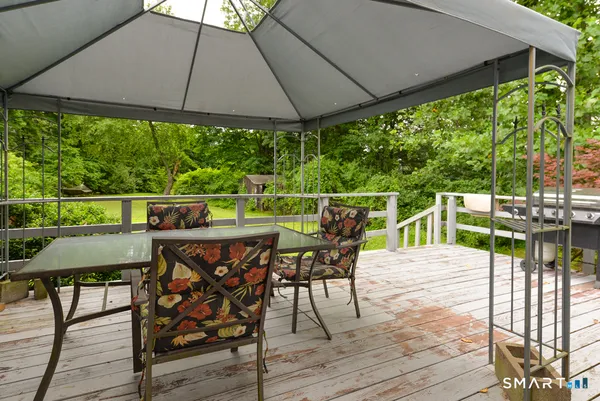 $359,900 | 215 White Birch Drive, Southbury, CT 06488