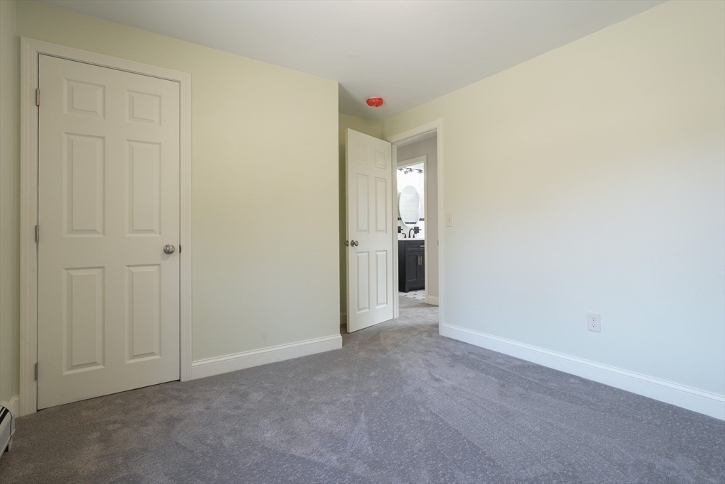 1477 Dunhamtown Brimfield Road Brimfield, MA 01010 - Photo 19 of 34
