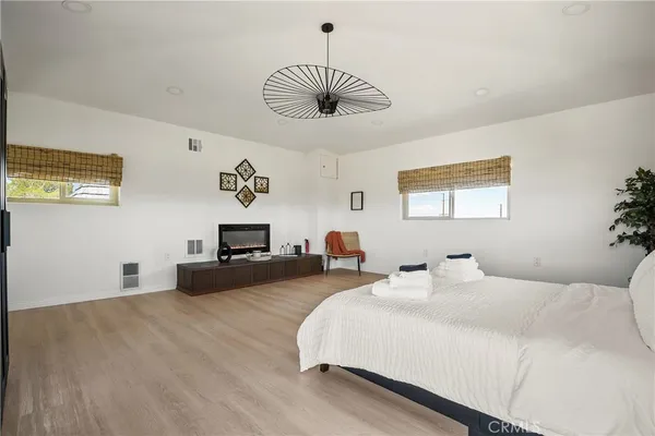 $949,000 | 9150 10th Avenue, Hesperia, CA 92345