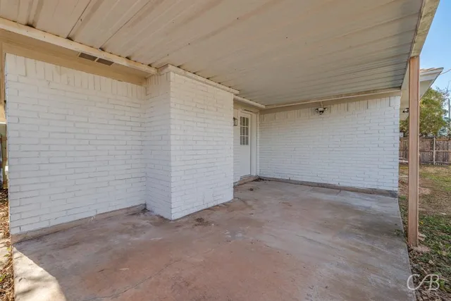 a view of an empty room