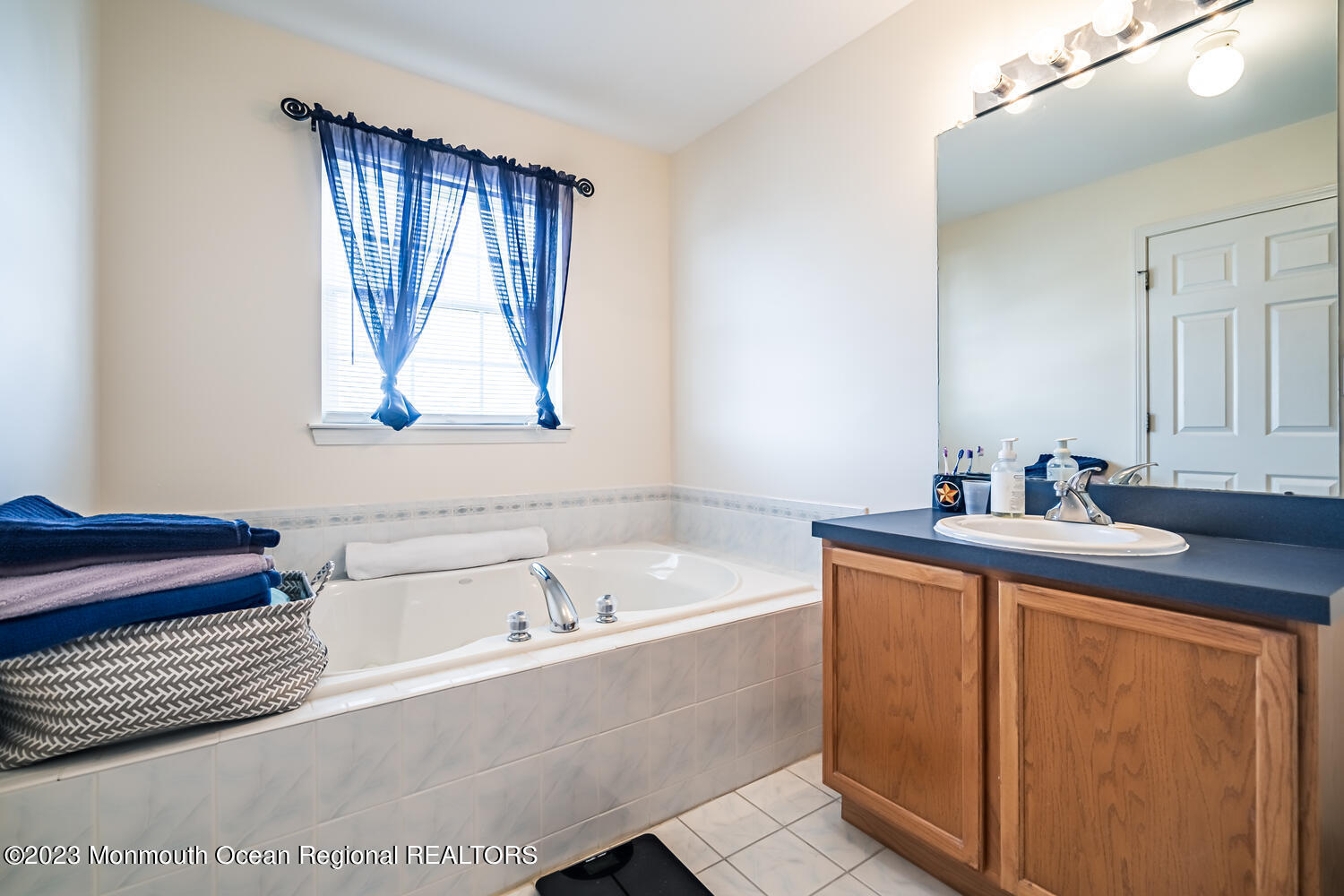 1507 Tamiami Road Forked River, NJ 08731 - Photo 22 of 28 1507 Tamiami Rd Lacey Township-large-044