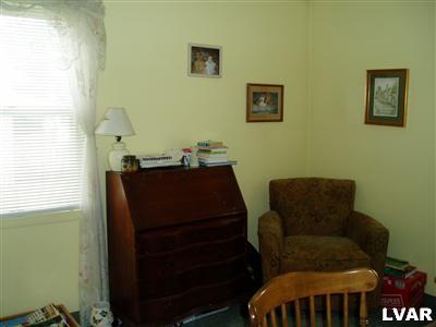 3032 Cornwall Road Bethlehem, PA 18017 - Photo 13 of 21 Gallery Image 13