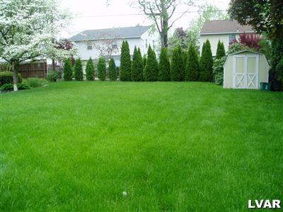 3032 Cornwall Road Bethlehem, PA 18017 - Photo 6 of 21 Gallery Image 6