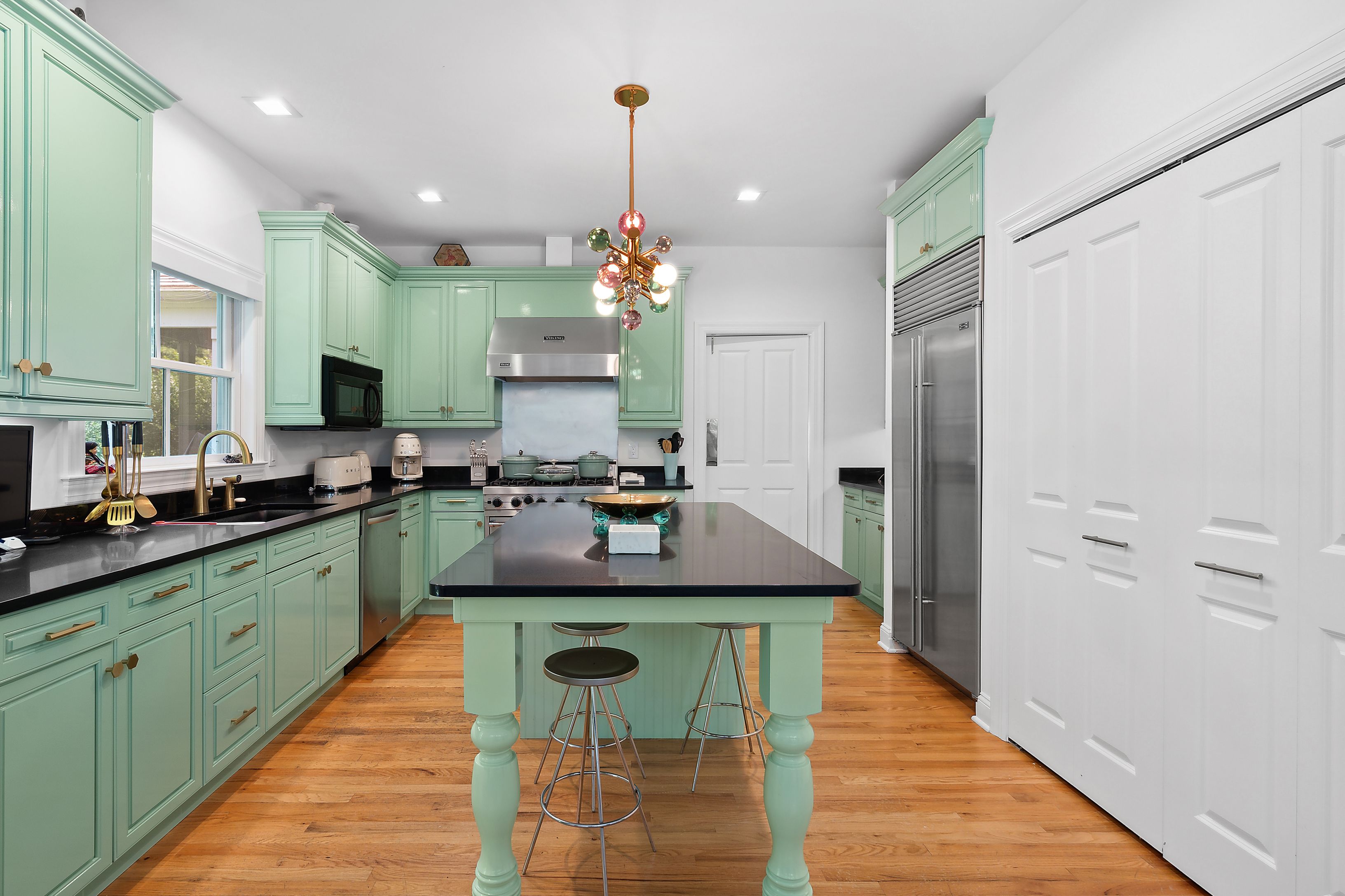 1172 Brick Kiln Road Sag Harbor, NY 11963 - Photo 7 of 20