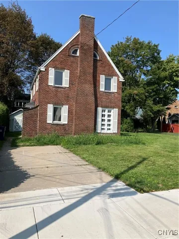 $225,000 | 114 Ferris Avenue, Syracuse, NY 13224