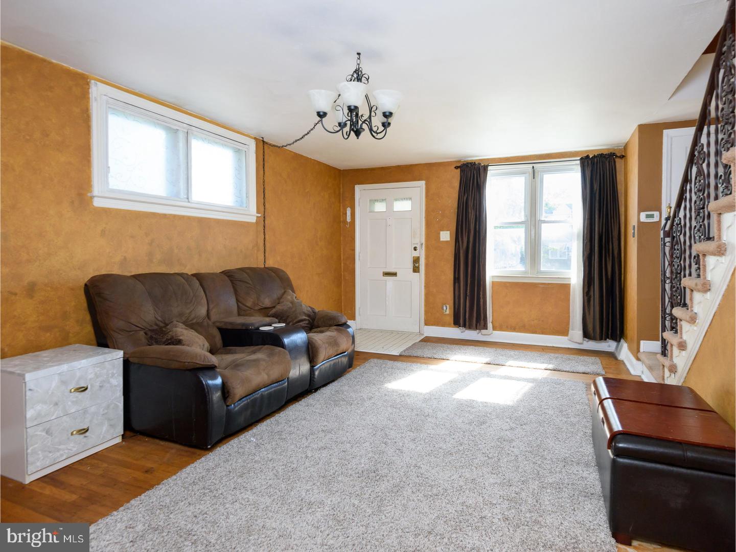 22 West Lynbrook Road Darby, PA 19023 - Photo 4 of 25