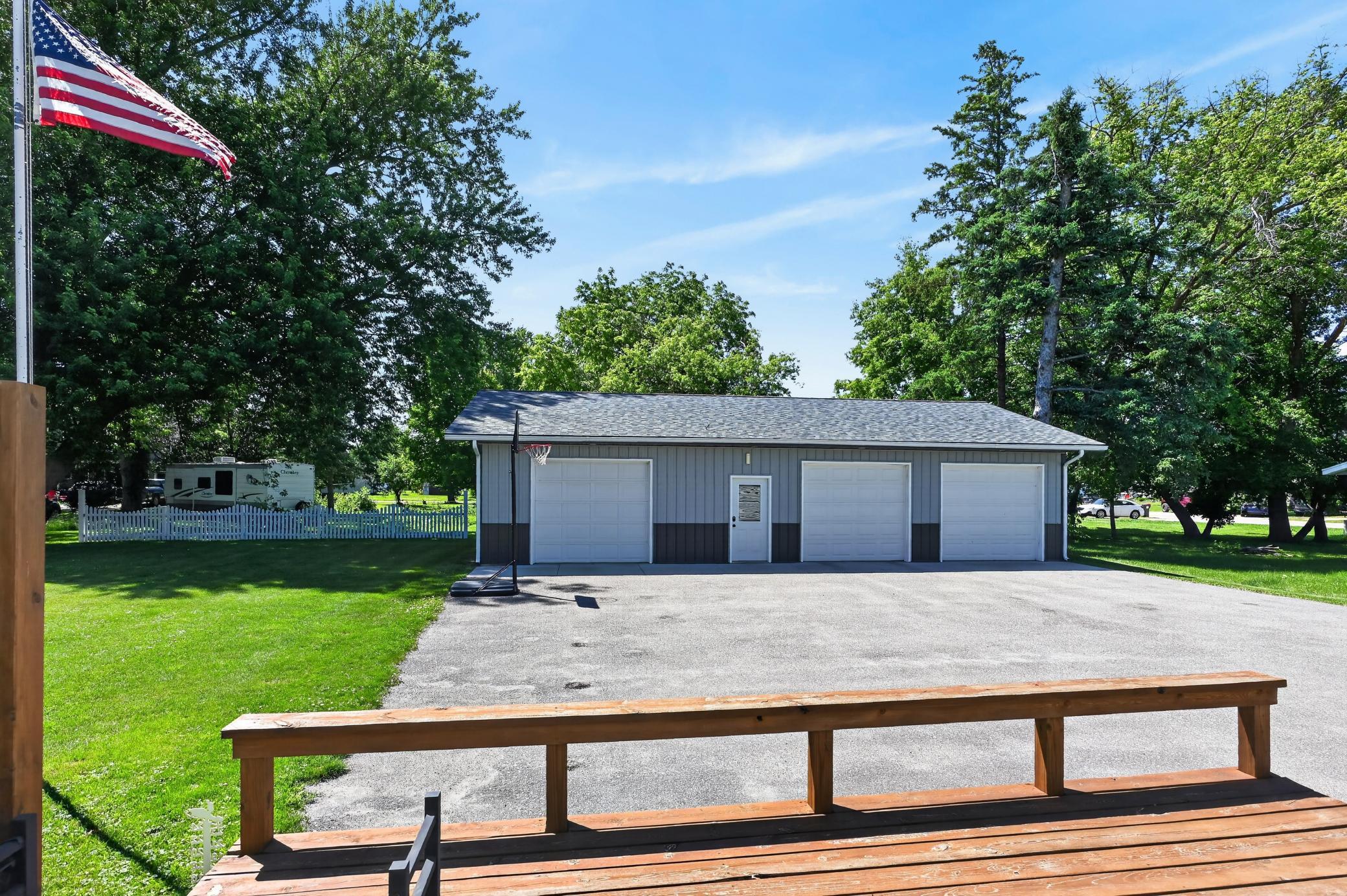 341 Nelson Street North Nelson, MN 56355 - Photo 35 of 51
