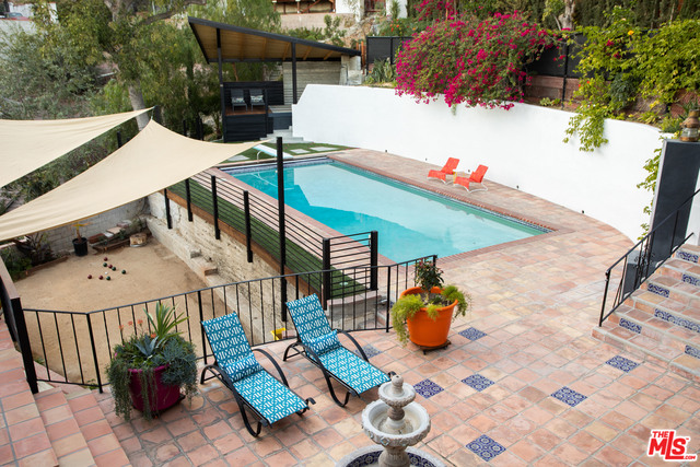 4768 Bryn Mawr Road Los Angeles, CA 90027 - Photo 12 of 32