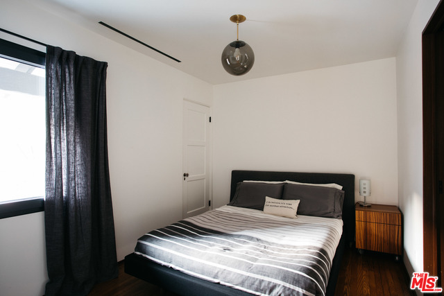 4768 Bryn Mawr Road Los Angeles, CA 90027 - Photo 23 of 32