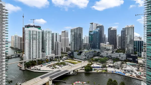 $438,000 | 90 Southwest 3rd Street, Unit 3003, Miami, FL 33130