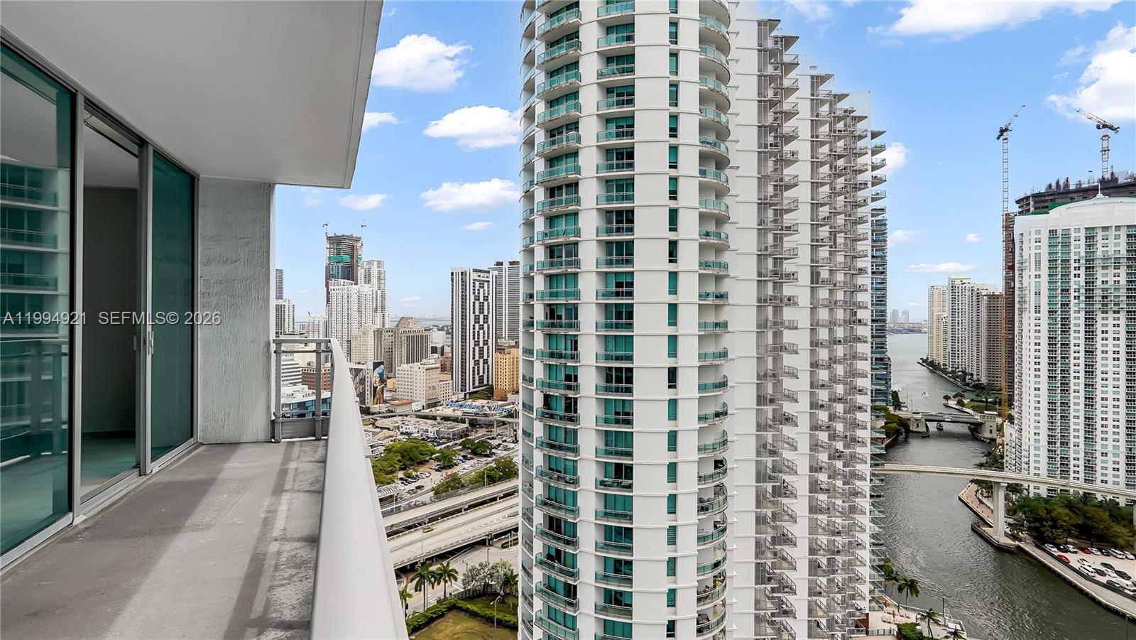 90 Southwest 3rd Street, Unit 3003 Miami, FL 33130 - Photo 22 of 47 a view of balcony with city view