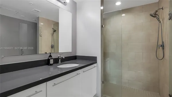 $438,000 | 90 Southwest 3rd Street, Unit 3003, Miami, FL 33130