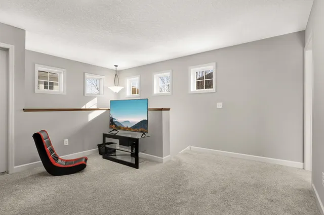 $365,000 | 3341 Lakewood Trail, Woodbury, MN 55129