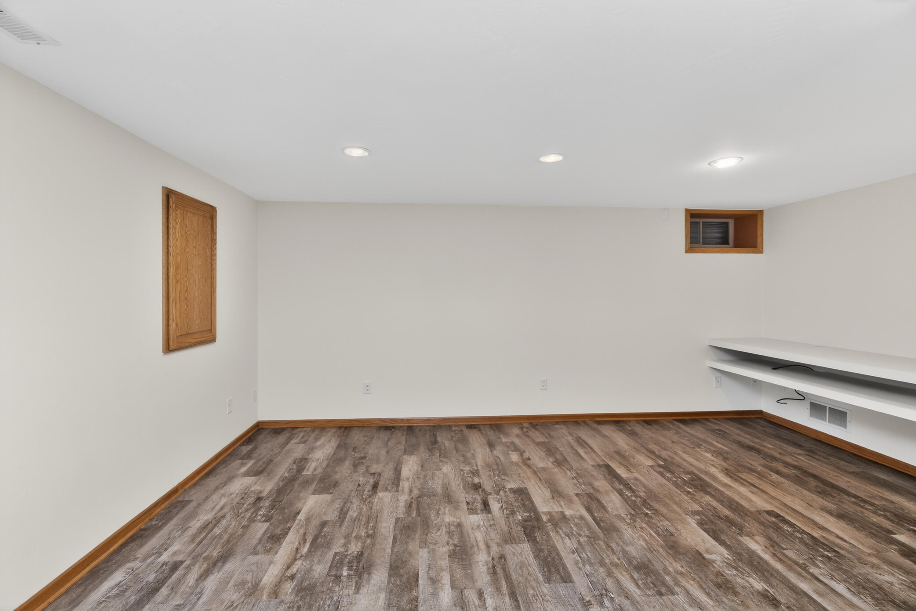 731 Hidden View Court Slinger, WI 53086 - Photo 20 of 33 DSC04407