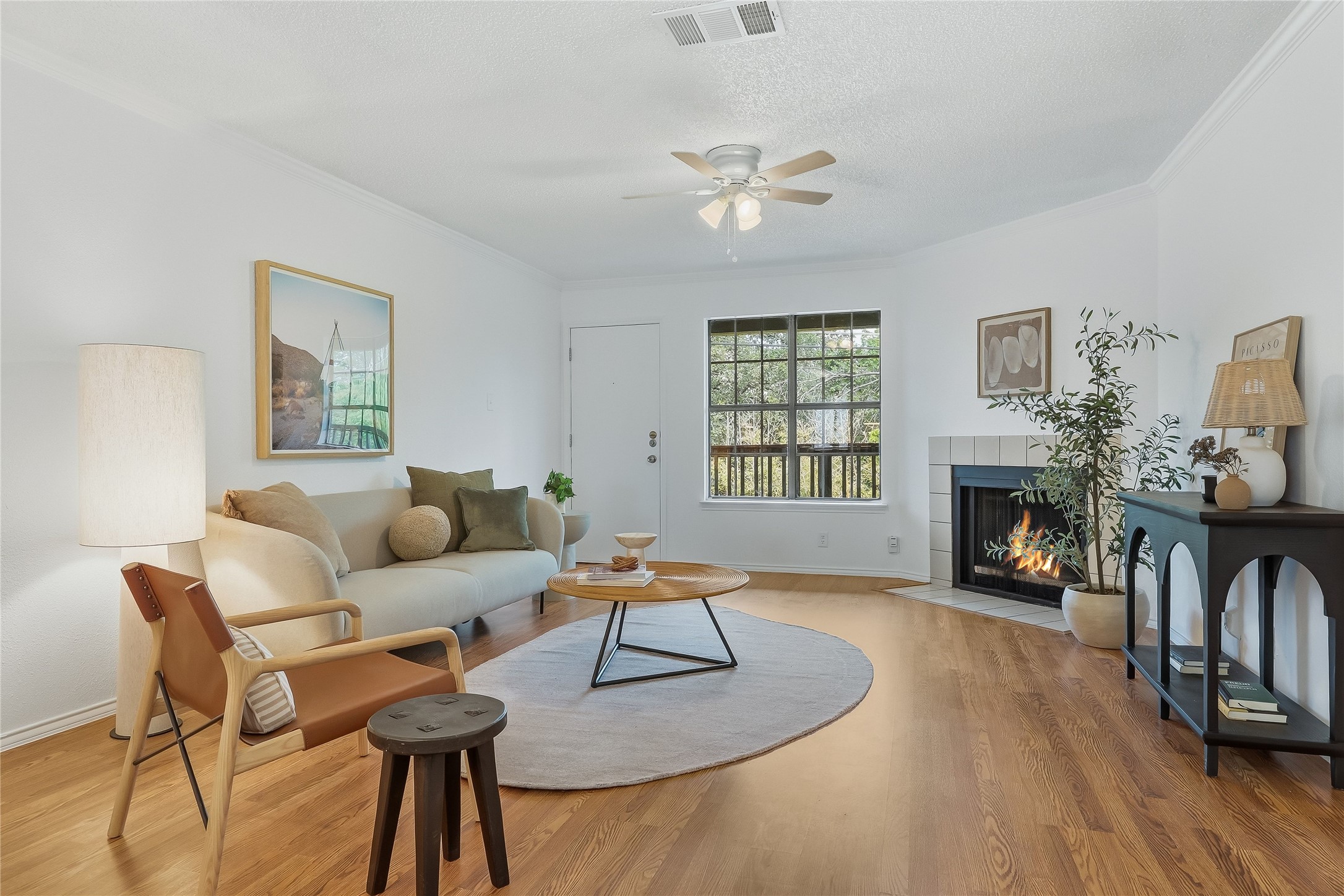 2215 Post Road, Unit 2070 Austin, TX 78704 - Photo 2 of 20