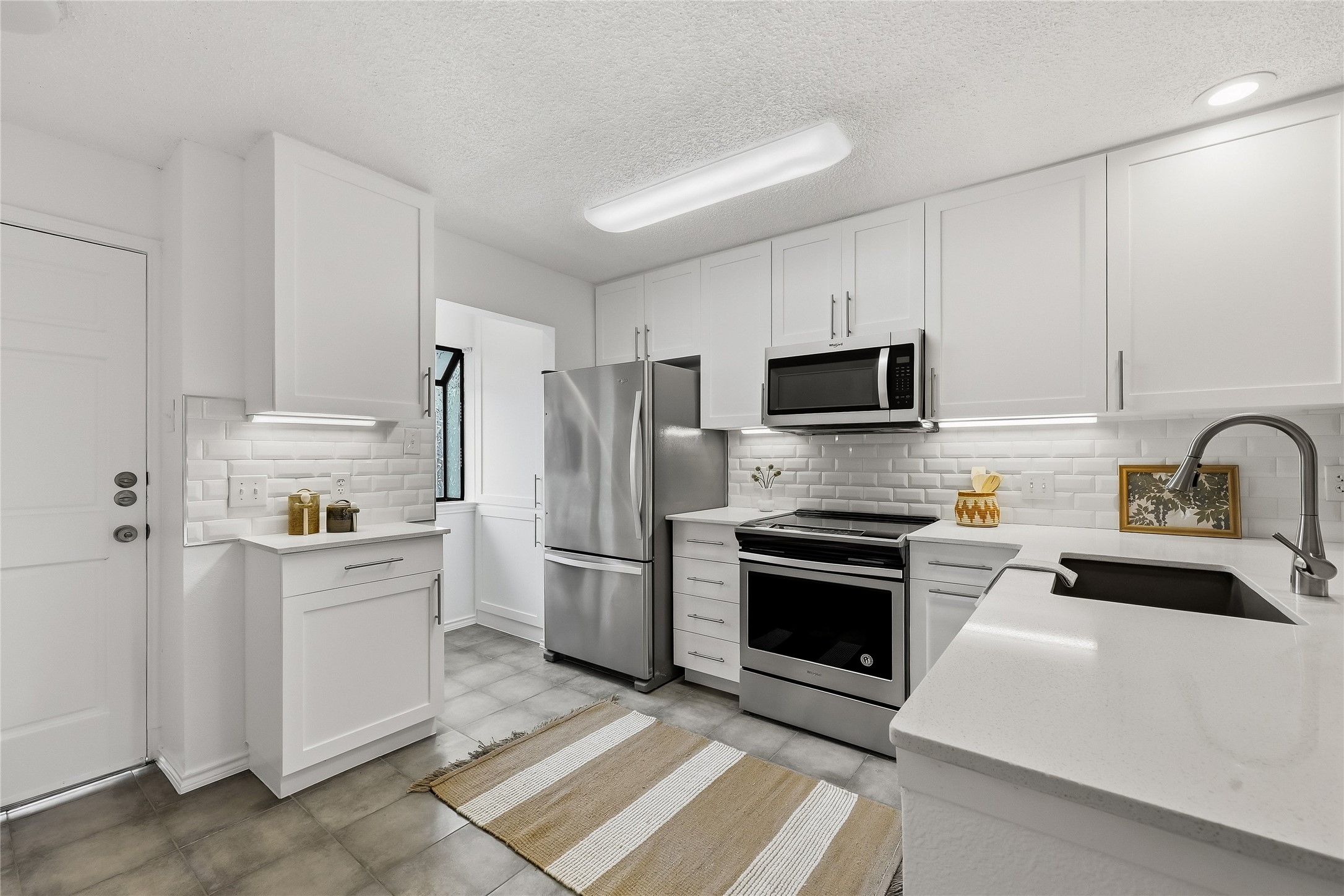 2215 Post Road, Unit 2070 Austin, TX 78704 - Photo 7 of 20