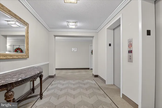 $349,999 | 8360 Greensboro Drive, Unit 216, McLean, VA 22102