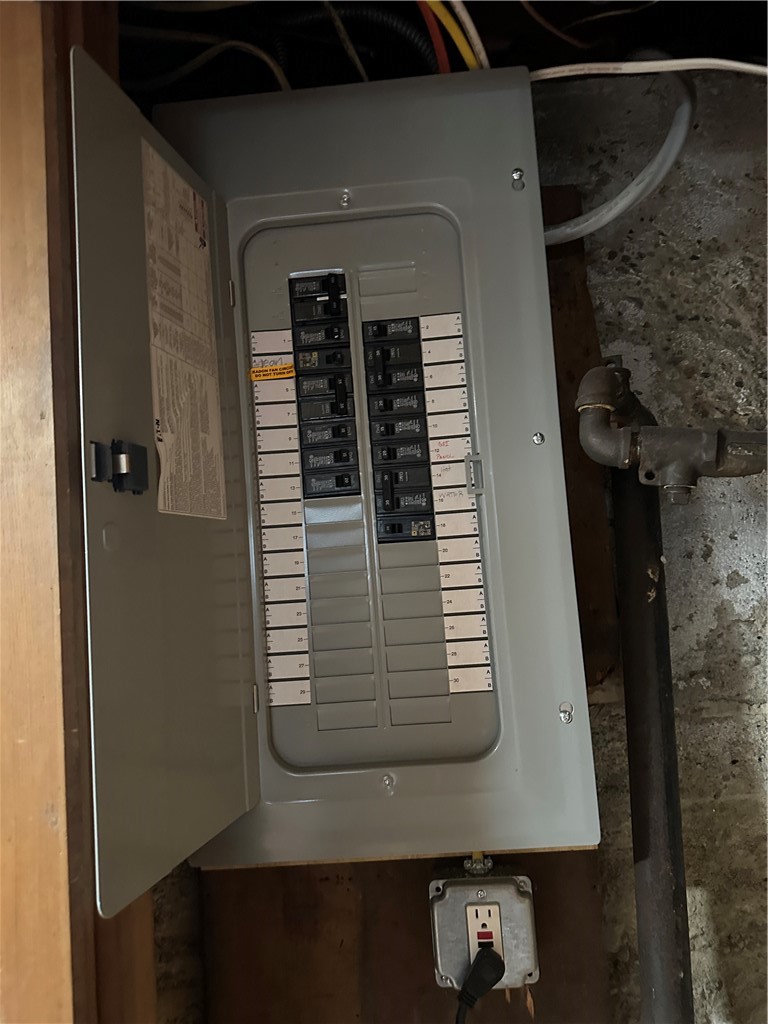 25 Butler Street Cranston, RI 02920 - Photo 12 of 12