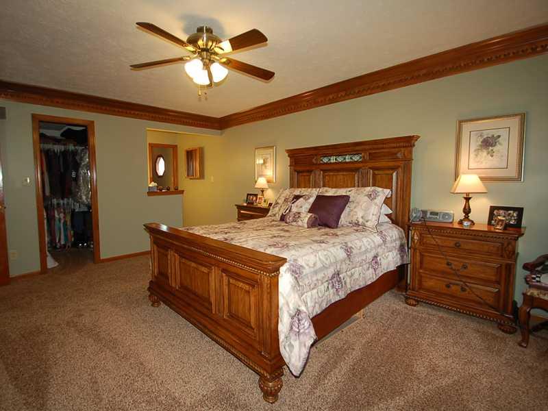 6030 Buck Trail Road Indianapolis, IN 46237 - Photo 18 of 24 Gallery Image 18
