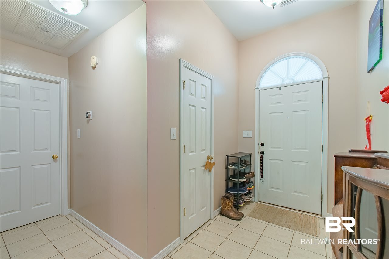 9211 Huckleberry Drive Daphne, AL 36527 - Photo 4 of 35 Foyer