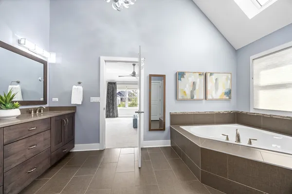 $1,425,000 | 4328 Winterberry Avenue, Naperville, IL 60564