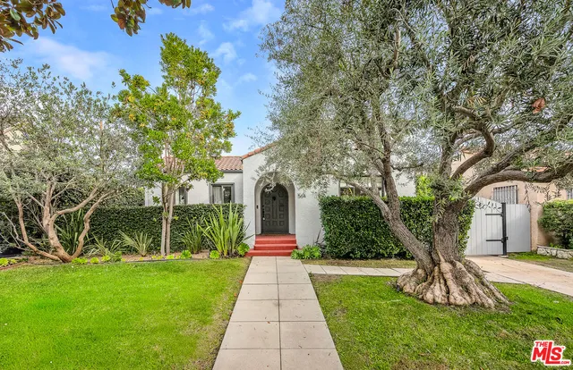 $1,559,000 | 564 North Irving Boulevard, Los Angeles, CA 90004