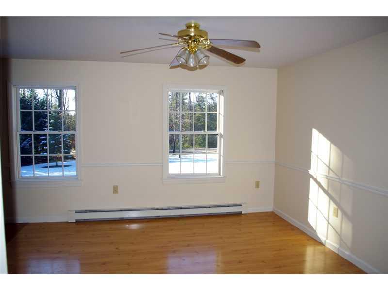 48 Hooper Sands Road South Berwick, ME 03908 - Photo 7 of 21 Dining Room.