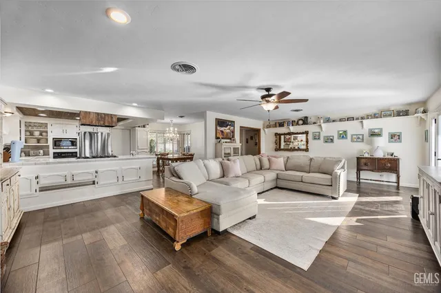 $424,950 | Undisclosed Address, Bakersfield, CA 93308