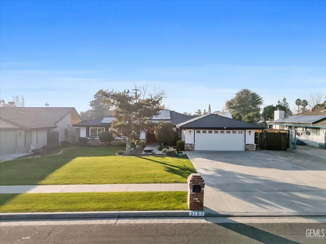 $424,950 | Undisclosed Address, Bakersfield, CA 93308