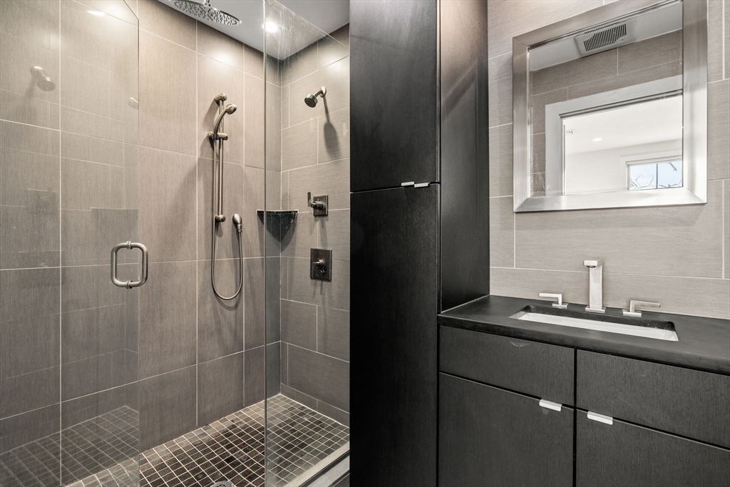 309 E Street, Unit 36 Boston, MA 02127 - Photo 25 of 37