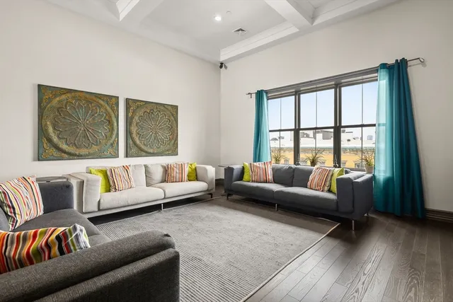 $1,079,000 | 309 E Street, Unit 36, Boston, MA 02127