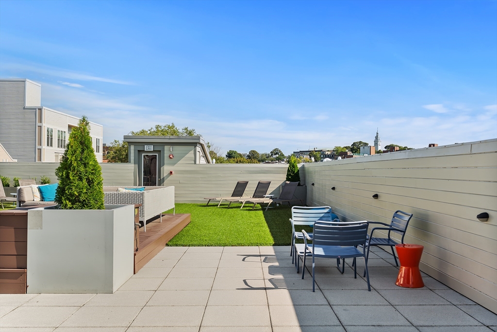 309 E Street, Unit 36 Boston, MA 02127 - Photo 37 of 37