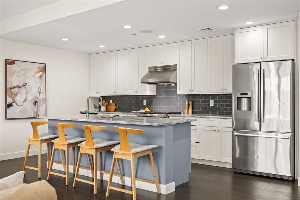 309 E Street, Unit 36 Boston, MA 02127 - Photo 8 of 37