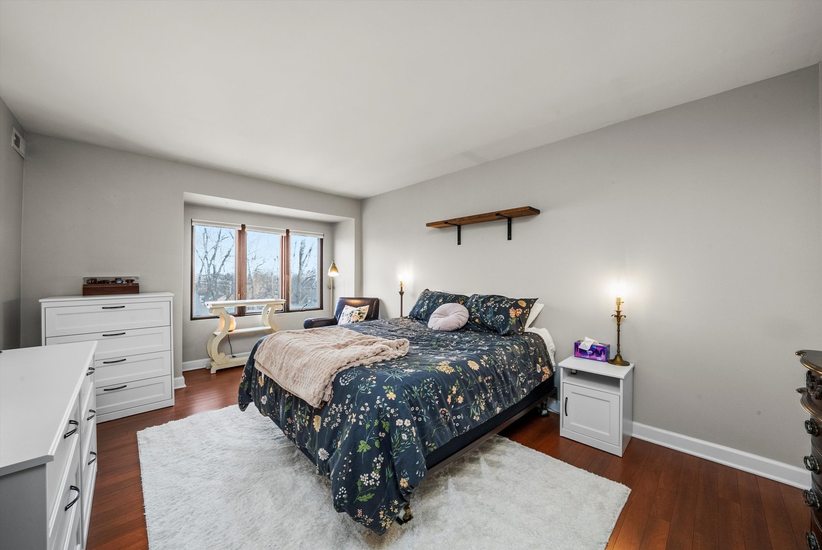 75 6th Avenue, Unit 302 La Grange, IL 60525 - Photo 13 of 33