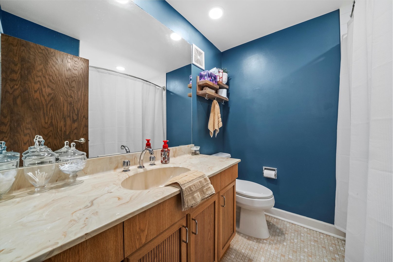 75 6th Avenue, Unit 302 La Grange, IL 60525 - Photo 17 of 33