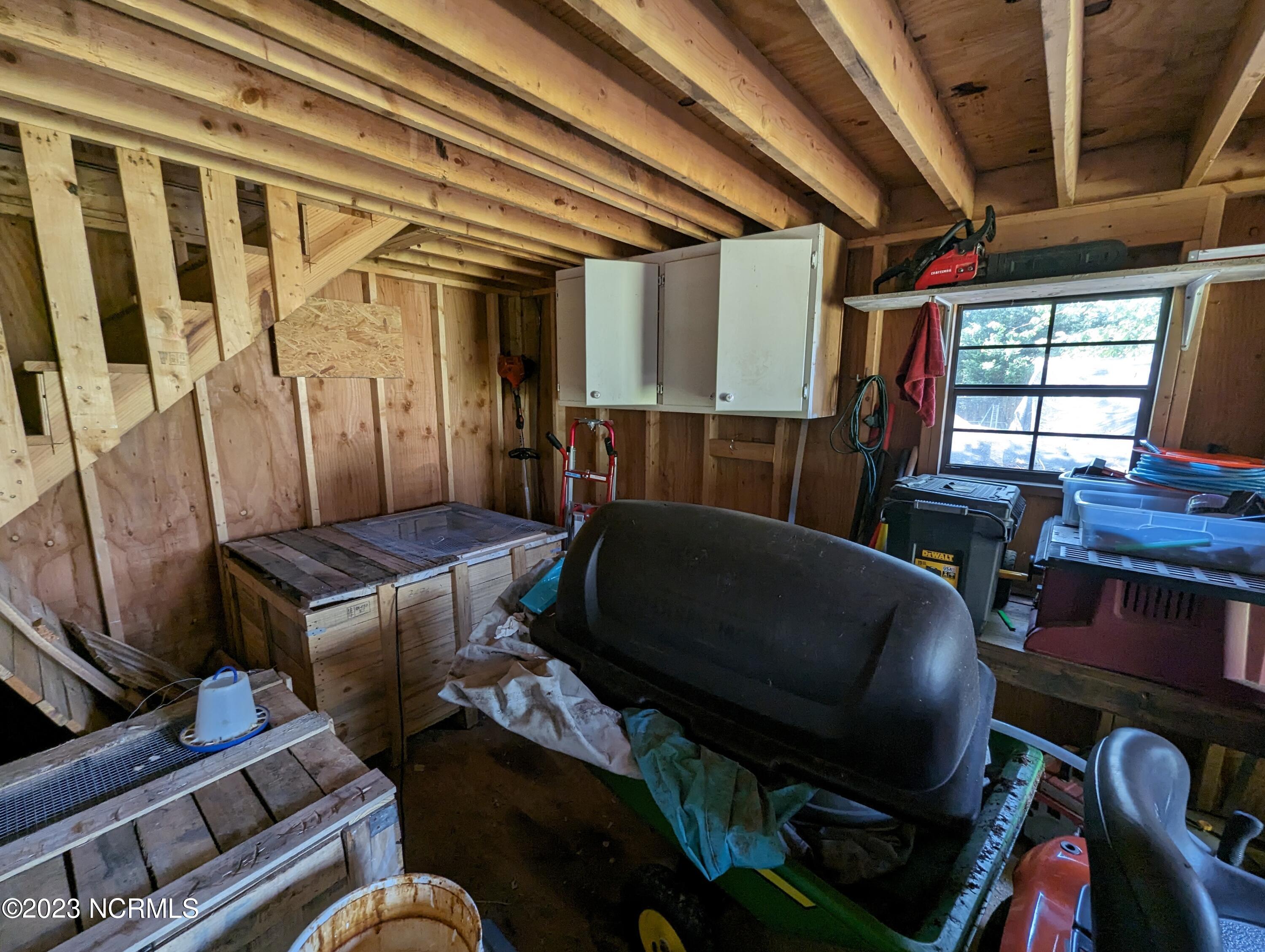 102 Nottingham Road Jacksonville, NC 28546 - Photo 53 of 61 102 Nottingham shed inside 2