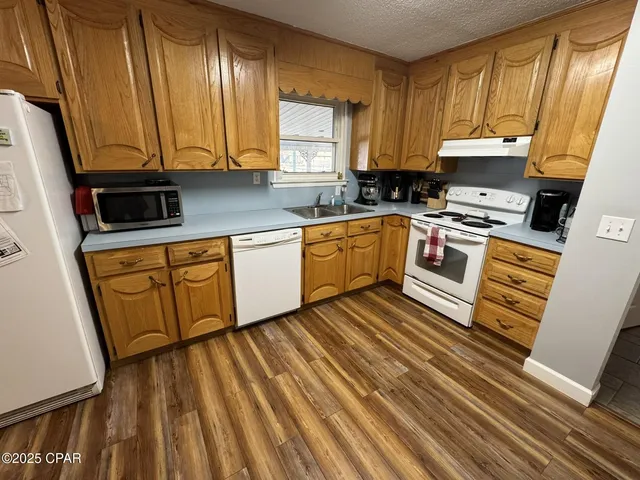 $255,000 | 8168 Adams Street, Sneads, FL 32460