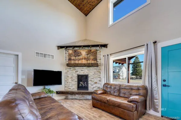 $529,900 | 102 Yucca Lane, Westcliffe, CO 81252