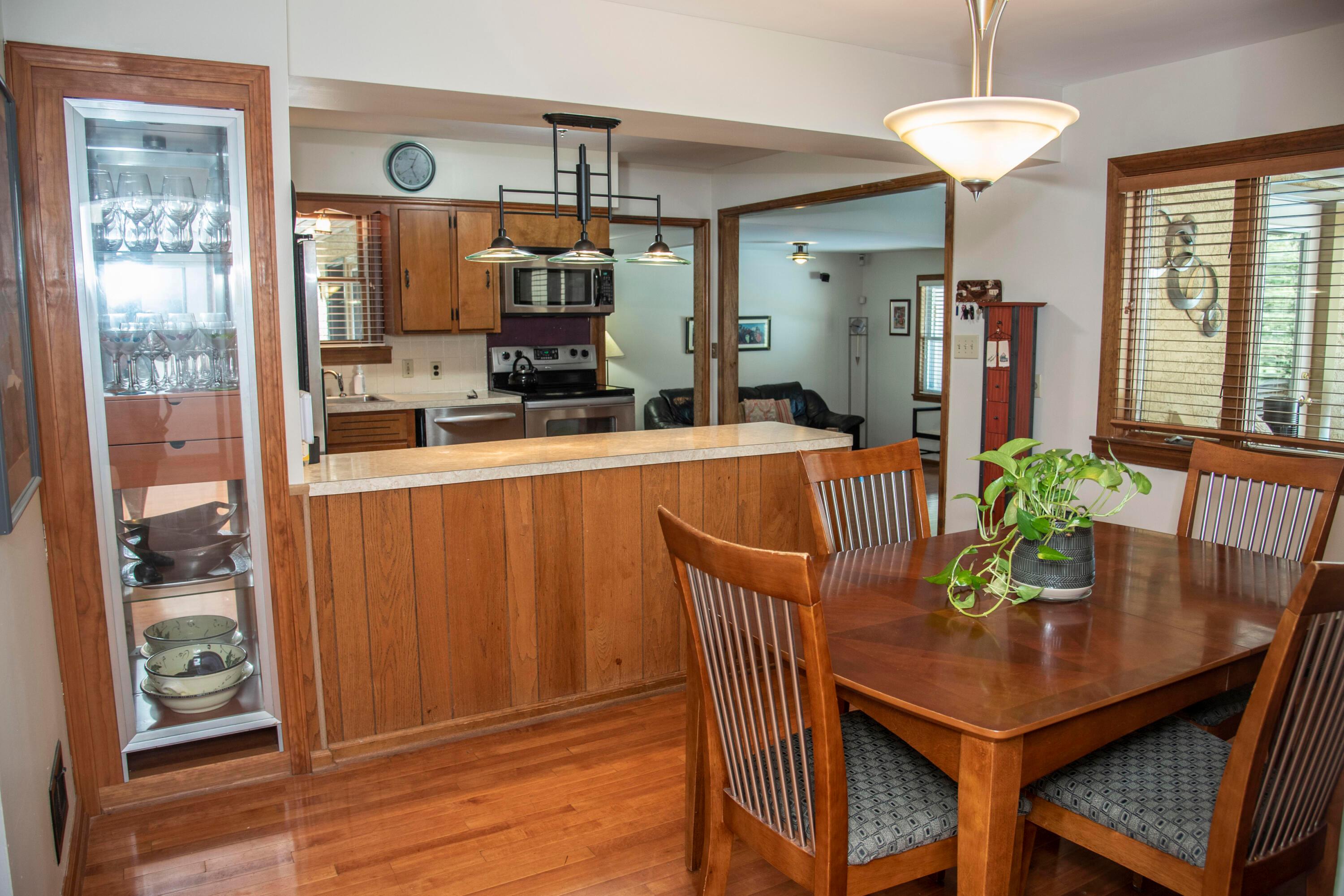 1241 Haddon Road Columbus, OH 43209 - Photo 15 of 74 Gallery Image 15