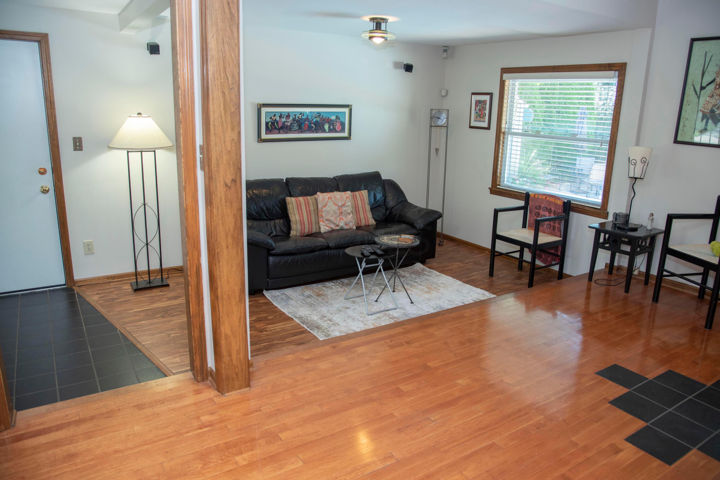 1241 Haddon Road Columbus, OH 43209 - Photo 17 of 74 Gallery Image 17