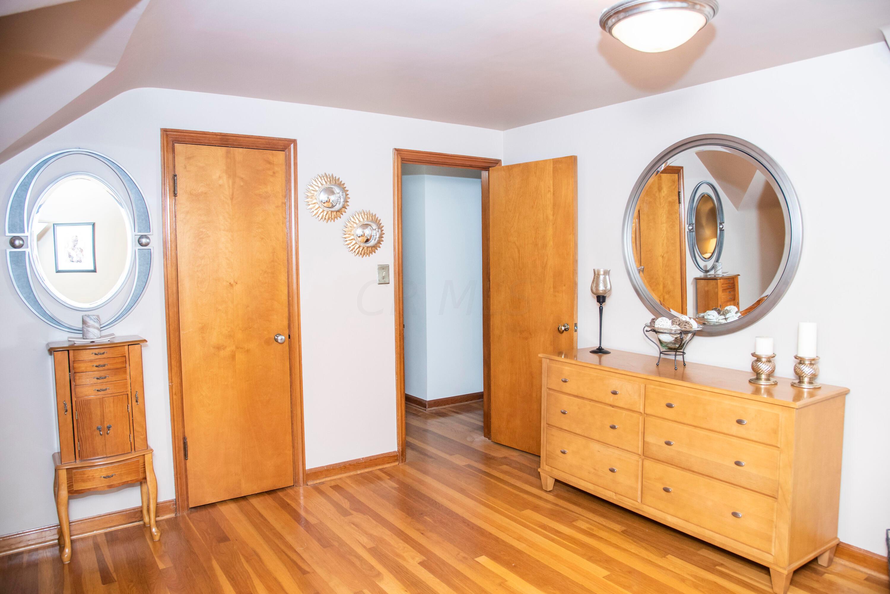 1241 Haddon Road Columbus, OH 43209 - Photo 40 of 74 Gallery Image 40