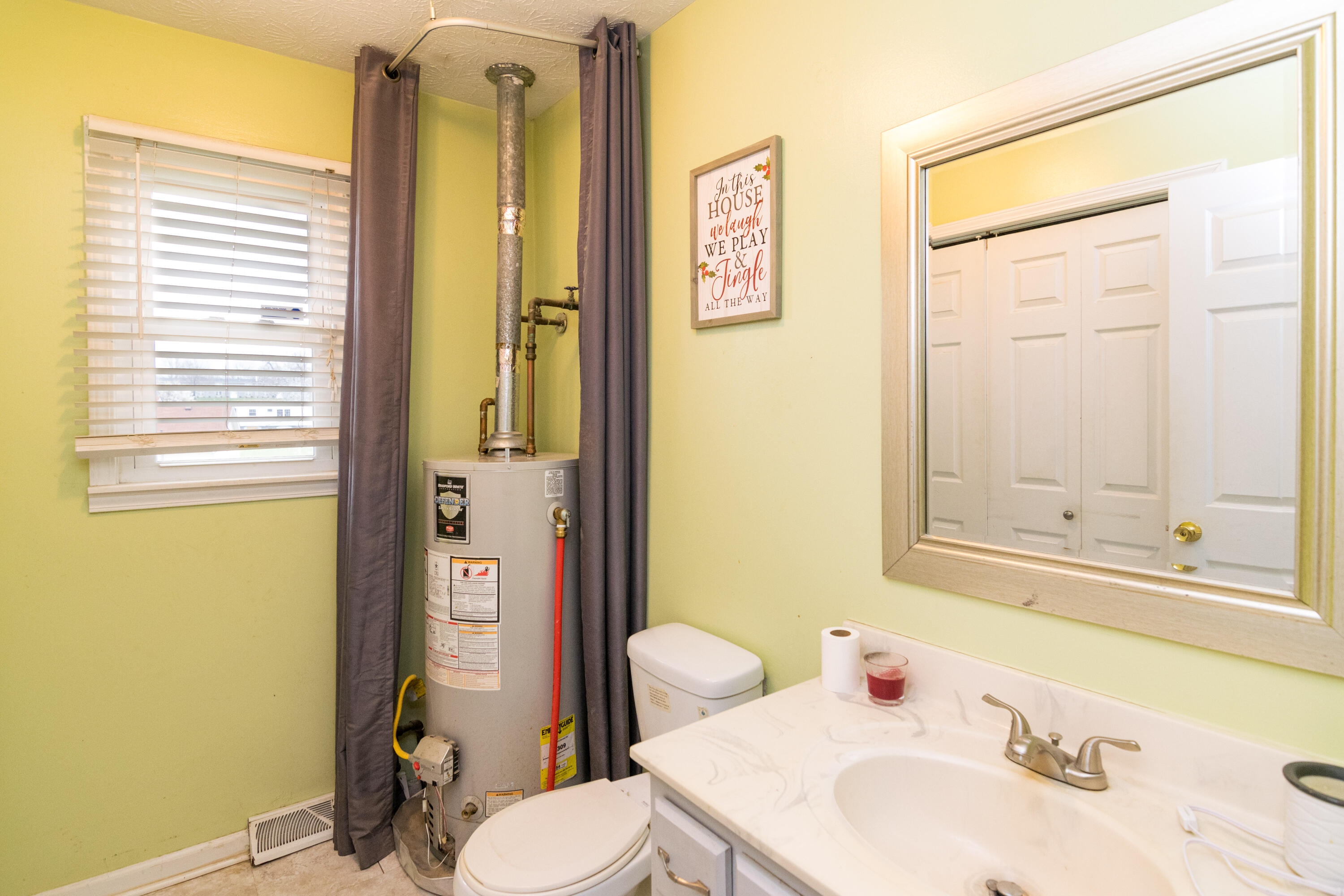 1008 Regency Road Danville, KY 40422 - Photo 27 of 32 1008Regency-0038
