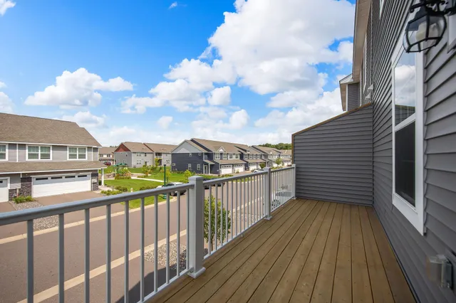 $325,000 | 11186 Balsam Pointe Trail, Dayton, MN 55327