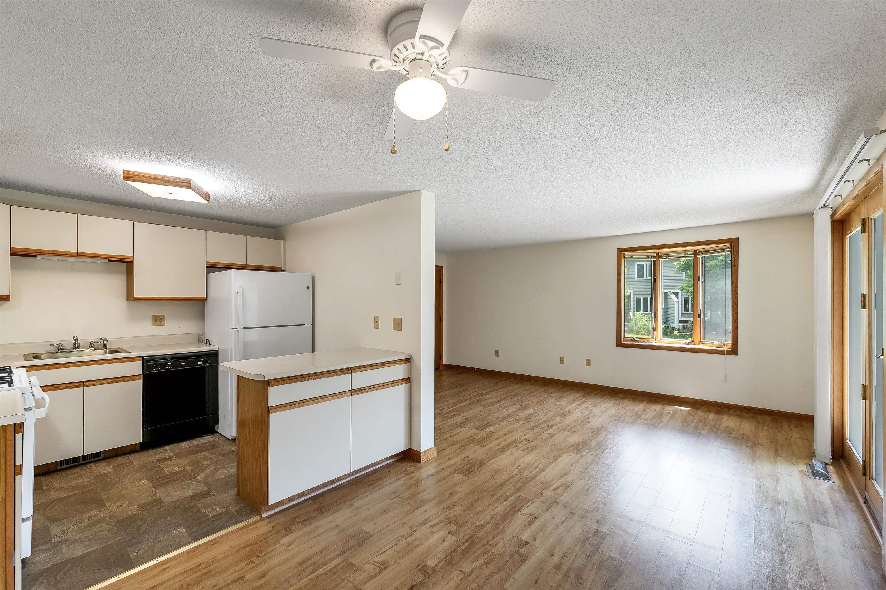 84 Branch Turnpike, Unit 13 Concord, NH 03301 - Photo 18 of 58