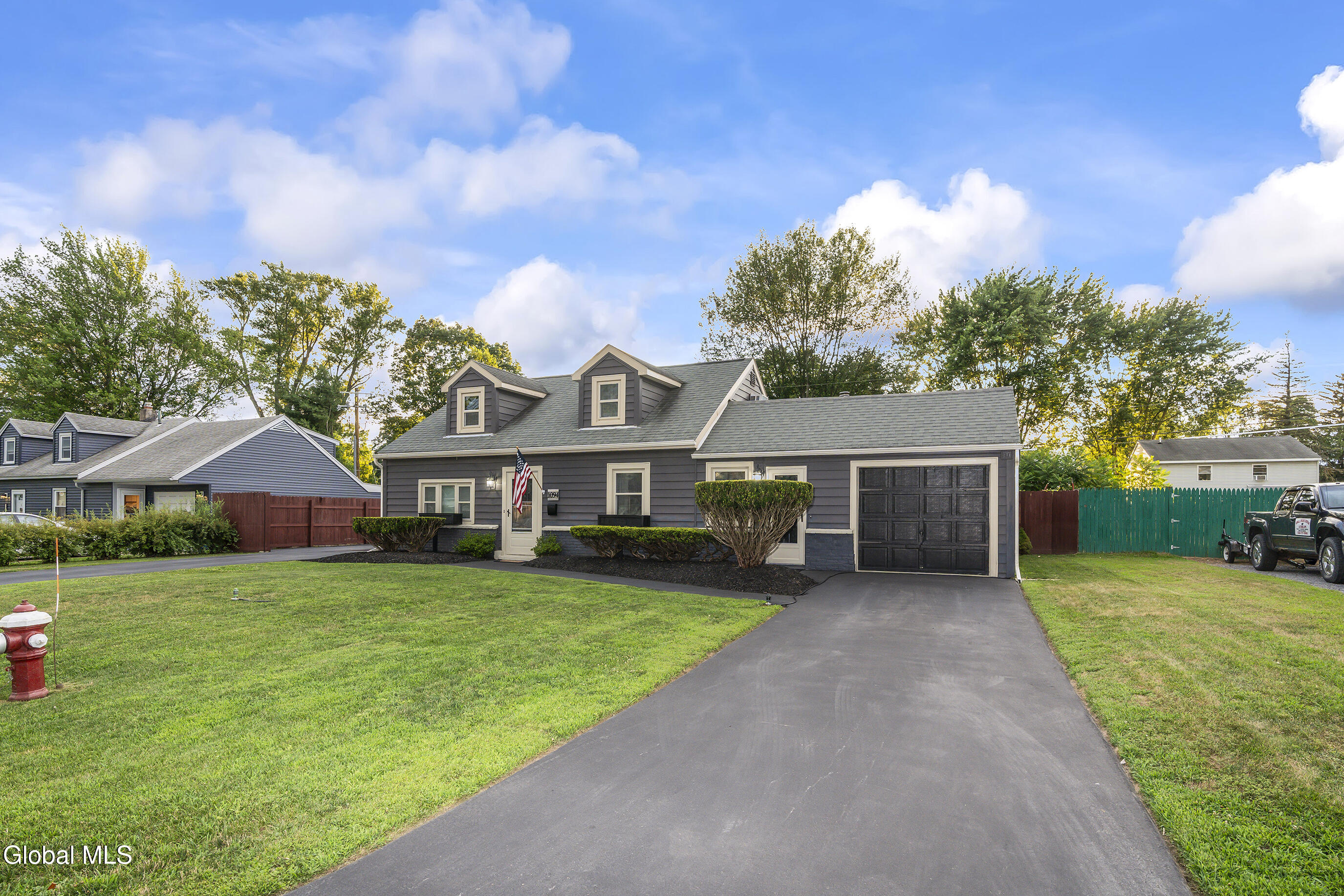 1094 Roberta Road Schenectady, NY 12303 - Photo 2 of 47 003-1094-Roberta-Rd