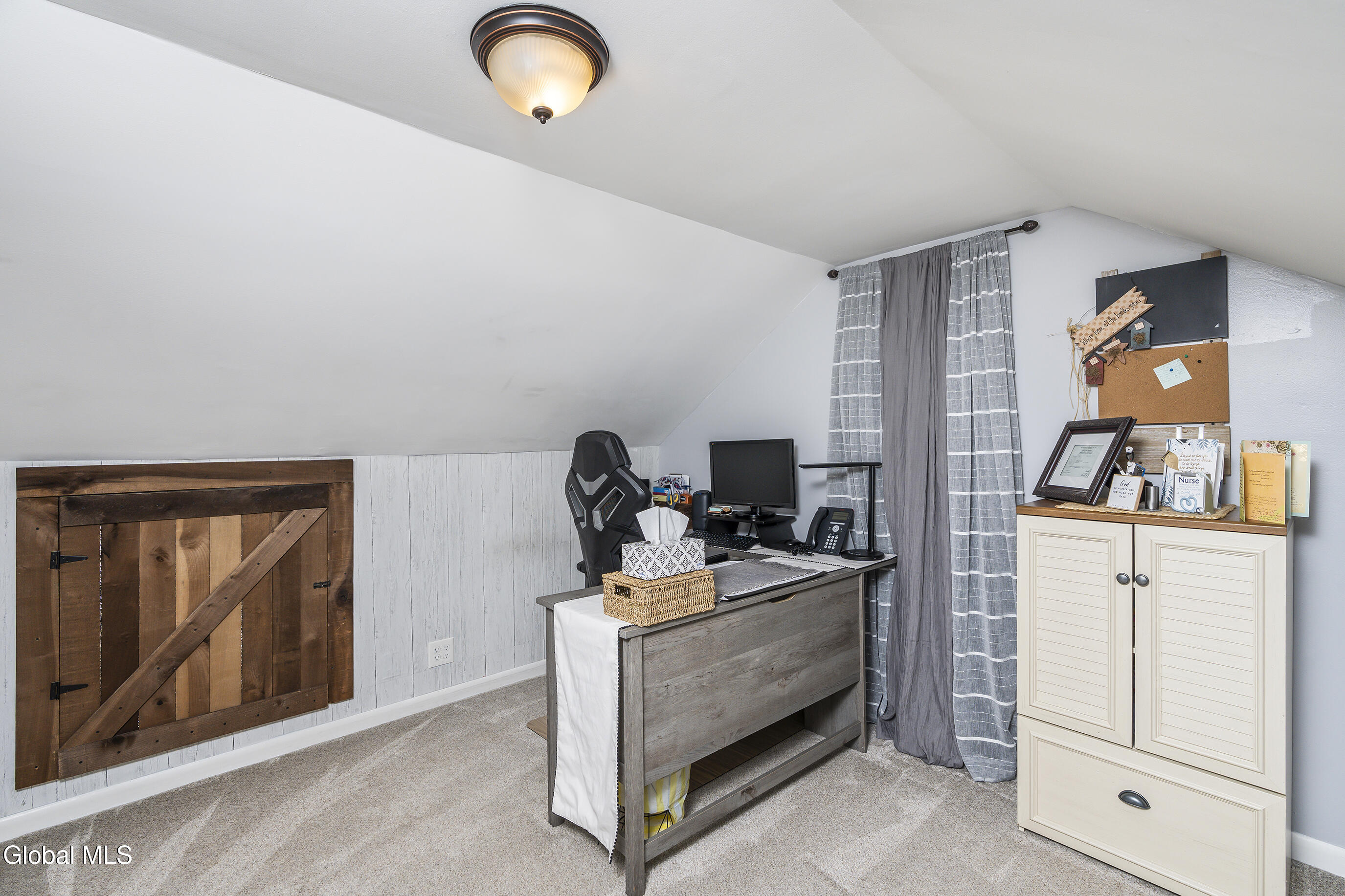 1094 Roberta Road Schenectady, NY 12303 - Photo 30 of 47 053-1094-Roberta-Rd