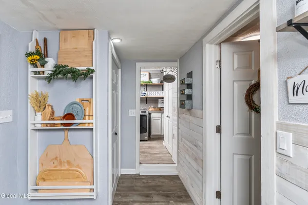 $335,000 | 1094 Roberta Road, Schenectady, NY 12303