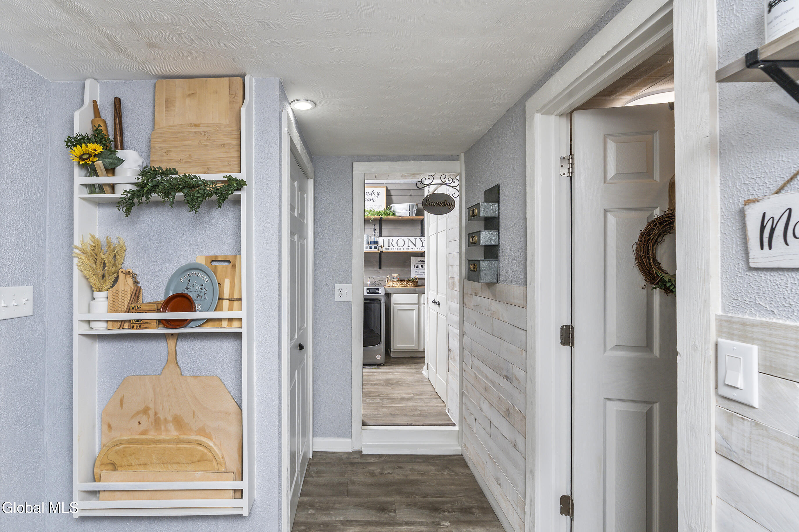 1094 Roberta Road Schenectady, NY 12303 - Photo 31 of 47 039-1094-Roberta-Rd