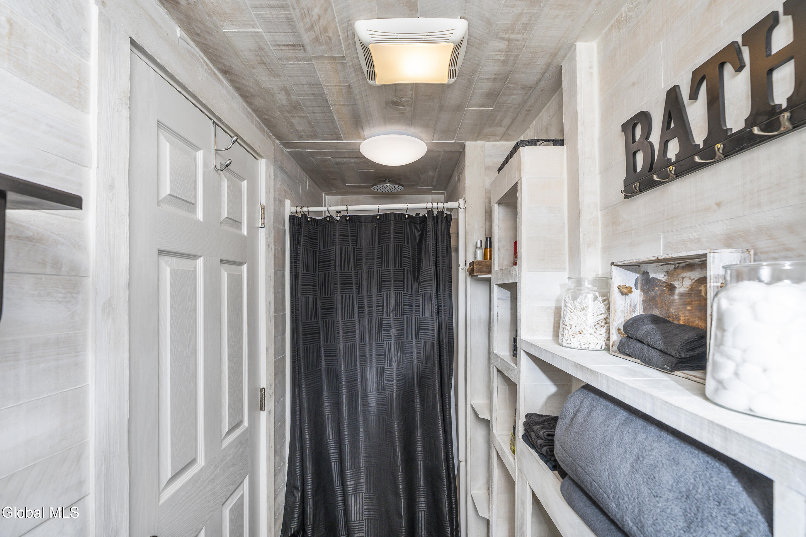 1094 Roberta Road Schenectady, NY 12303 - Photo 39 of 47 036-1094-Roberta-Rd